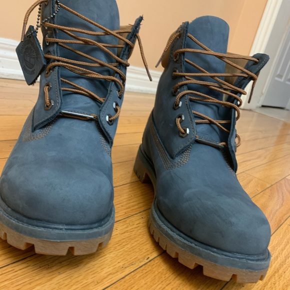 Timberland 6 Inch Premium Nubuck Boot Navy - Picture 2 of 5